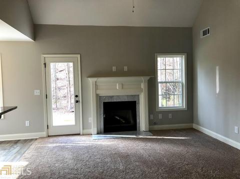 202 Paden Dr, Winder, GA 30680 photo 6