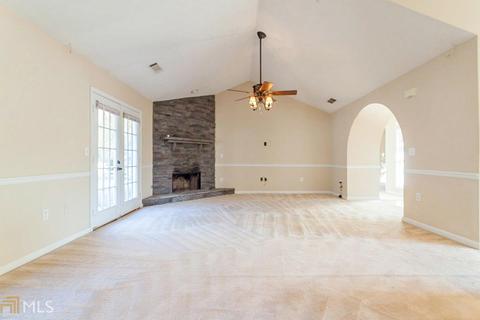 210 Falls Xing, Covington, GA 30016 photo 4