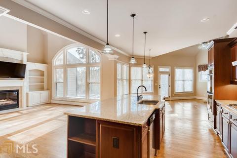 5290 Beecham Ct, Suwanee, GA 30024 photo 9
