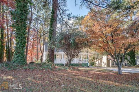 3069 Dover Dr, Duluth, GA 30096 photo 4