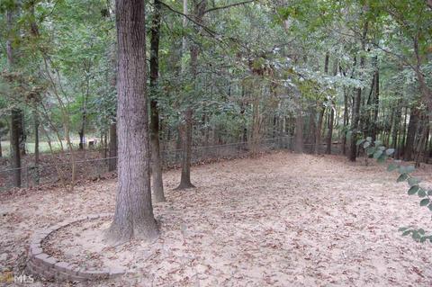752 Michael Dr, Winder, GA 30680 photo 3