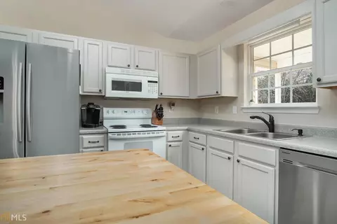 105 Riverbrooke Ter, Covington, GA 30016 photo 7