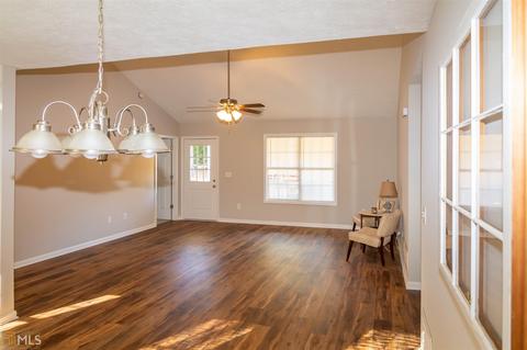 137 Thomas Rd, Milner, GA 30257 photo 5
