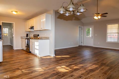 137 Thomas Rd, Milner, GA 30257 photo 15