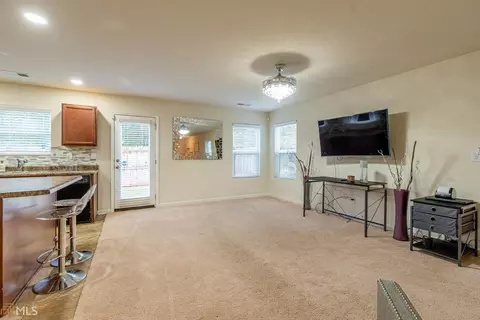 285 Crestfield Cir, Covington, GA 30016 photo 9