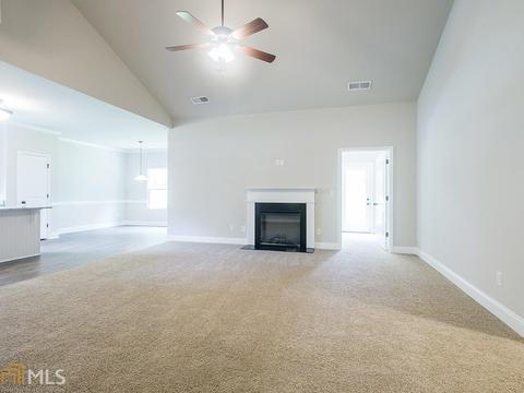 228 Dixon Cir, Williamson, GA 30292 photo 5