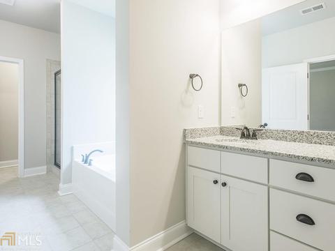 228 Dixon Cir, Williamson, GA 30292 photo 10
