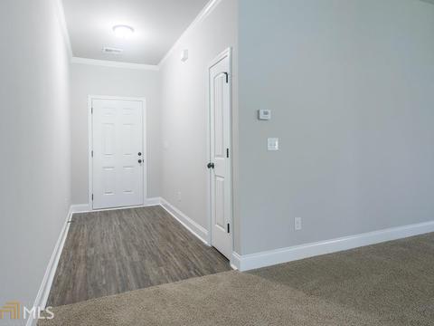 228 Dixon Cir, Williamson, GA 30292 photo 3