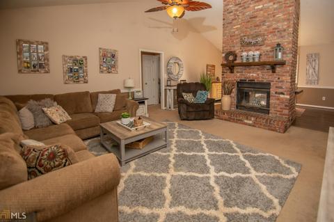 145 Greenbriar Trl, Lagrange, GA 30240 photo 8