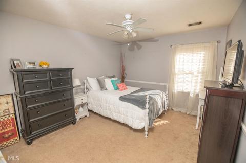 145 Greenbriar Trl, Lagrange, GA 30240 photo 13