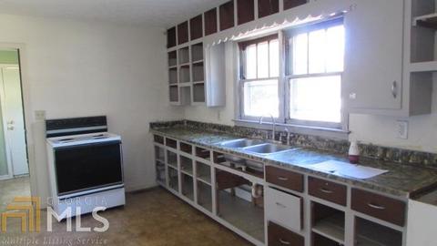 174 Mallory Dr, Lagrange, GA 30241 photo 8