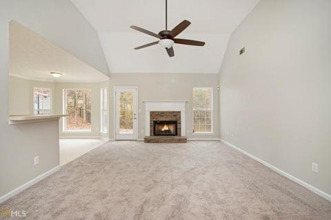 201 Stillwater Ct, Hampton, GA 30228 photo 3