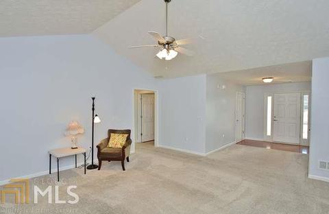 252 Memory Ln, Winder, GA 30680 photo 5