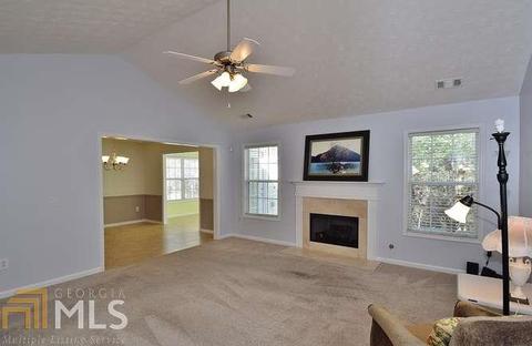 252 Memory Ln, Winder, GA 30680 photo 4