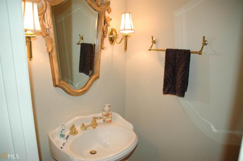 102 Windridge, Lagrange, GA 30240 photo 12