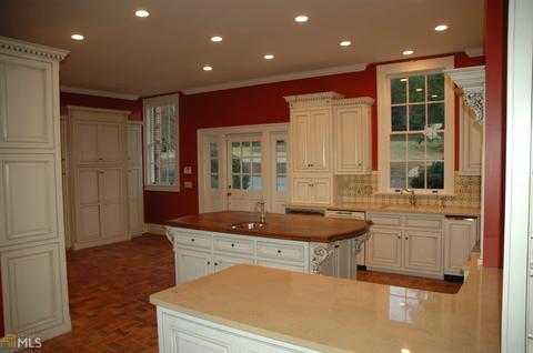860 Piney Woods Dr, Lagrange, GA 30240 photo 5