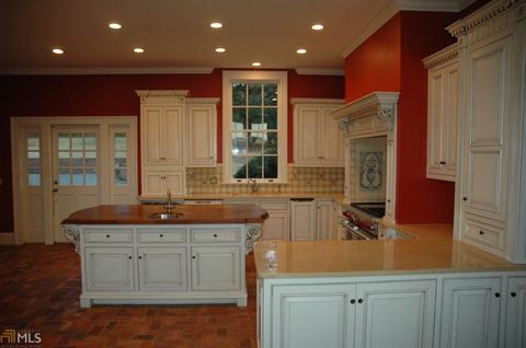 860 Piney Woods Dr, Lagrange, GA 30240 photo 4