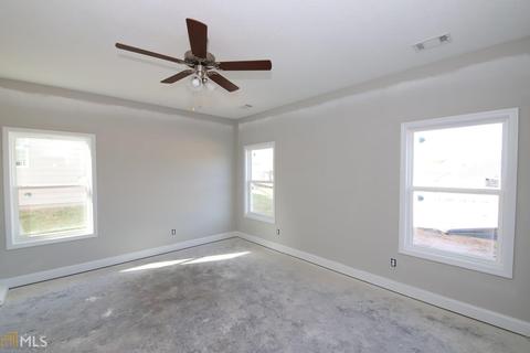 427 Lago Ct, Lagrange, GA 30241 photo 5