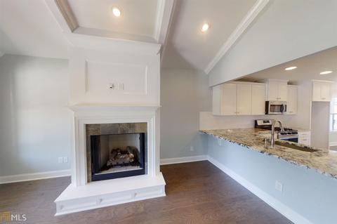 540 Lago Ct, Lagrange, GA 30241 photo 3