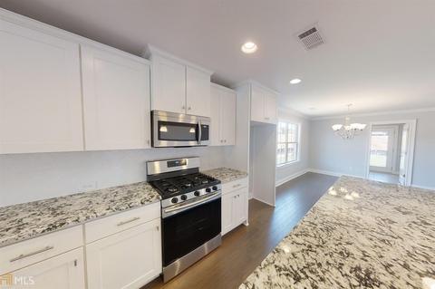 540 Lago Ct, Lagrange, GA 30241 photo 13