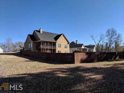 1921 Hearthstone Ct, Winder, GA 30680 photo 4