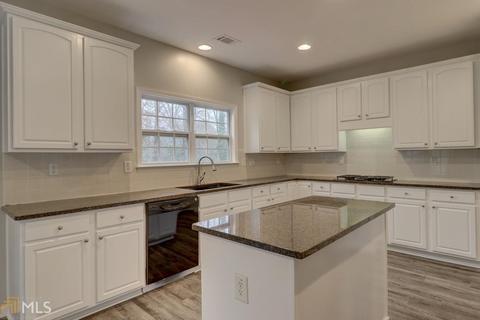 4885 Eagles Ridge Loop, Lithonia, GA 30038 photo 13