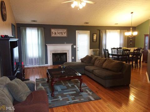 3934 Celtic Ct, Gainesville, GA 30507 photo 5