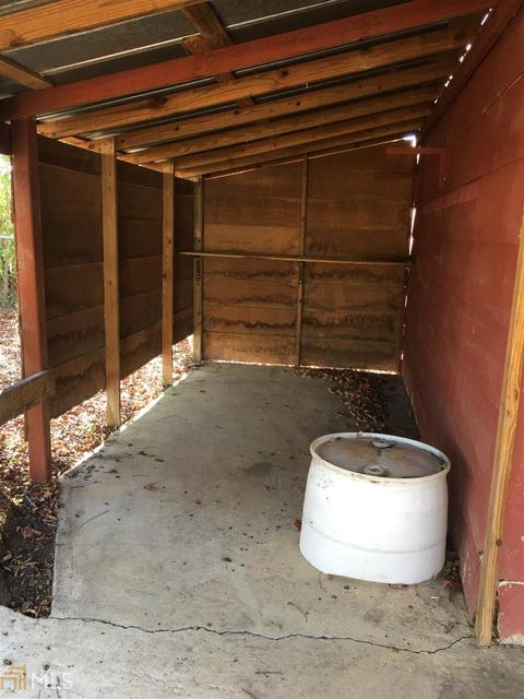 210 E Peter St, Cochran, GA 31014 photo 7