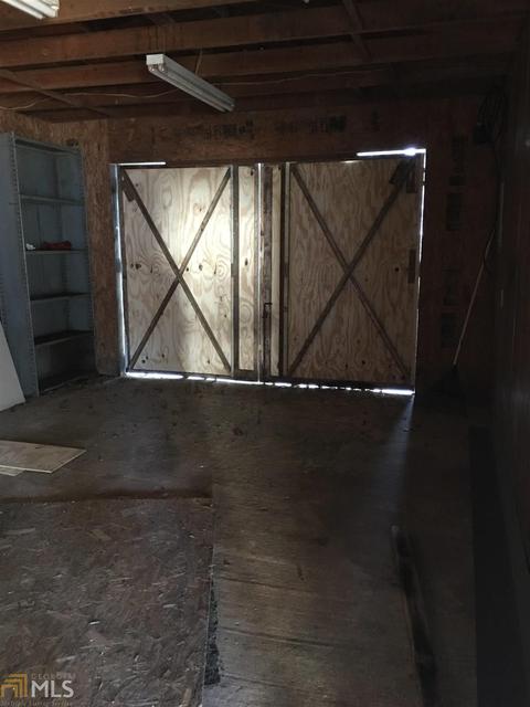 210 E Peter St, Cochran, GA 31014 photo 9