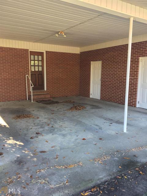 210 E Peter St, Cochran, GA 31014 photo 5