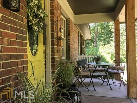 10 Laurie Ln, Covington, GA 30016 photo 4