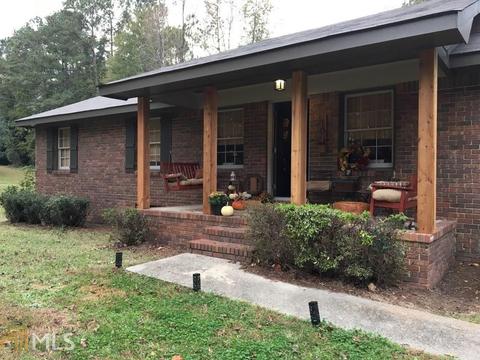 10 Laurie Ln, Covington, GA 30016 photo 2