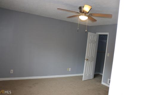 10 Cumberland Dr, Rex, GA 30273 photo 8