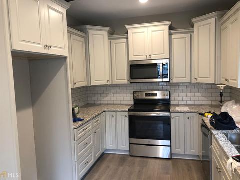 405 Hampton Green Dr, Lagrange, GA 30240 photo 3