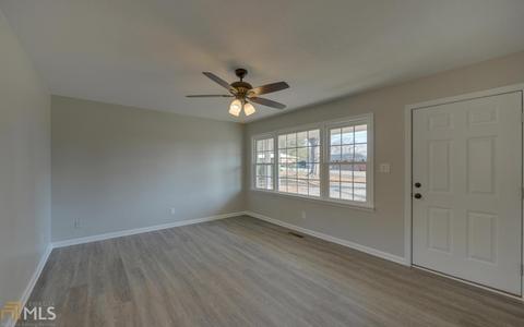 1132 Skyline Dr, Toccoa, GA 30577 photo 5