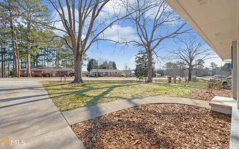 1132 Skyline Dr, Toccoa, GA 30577 photo 4