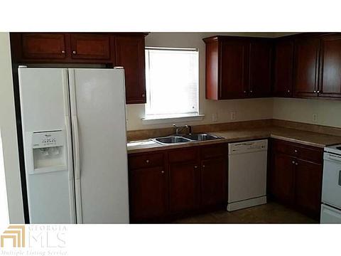 2318 Nicole Dr, Hampton, GA 30228 photo 2