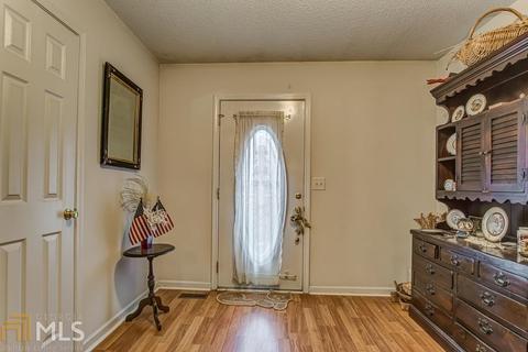 130 Buckeye Blf, Commerce, GA 30530 photo 4