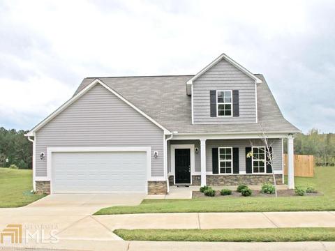 305 N Pointe Dr, Lagrange, GA 30241 photo 2