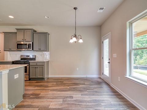 140 Janney Cir, Mcdonough, GA 30253 photo 8