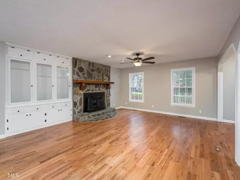 771 Brownlee Rd, Jackson, GA 30233 photo 3