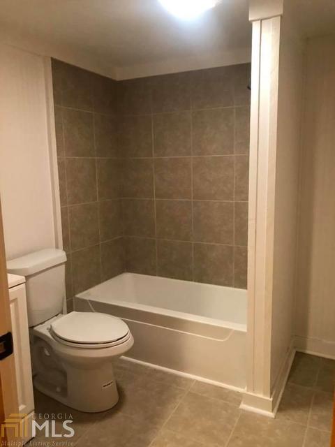 699 Long Cir, Toccoa, GA 30577 photo 11