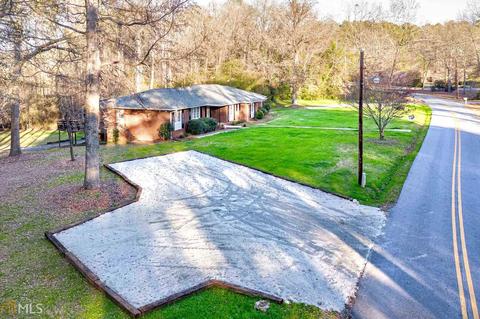 423 James Moore Dr, Jackson, GA 30233 photo 3