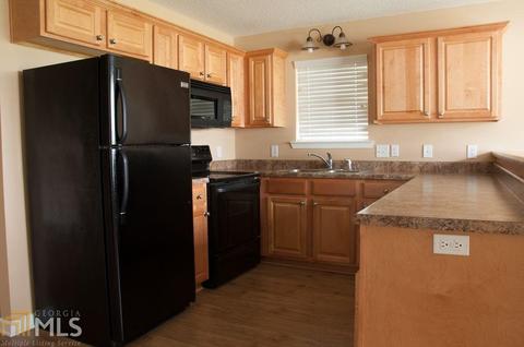 142 Amber Dr, Byron, GA 31008 photo 6
