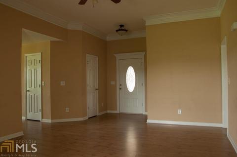 142 Amber Dr, Byron, GA 31008 photo 4