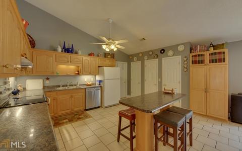 415 Oak Dr, Toccoa, GA 30577 photo 14