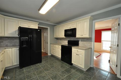 113 Powers Ct, Lagrange, GA 30240 photo 8