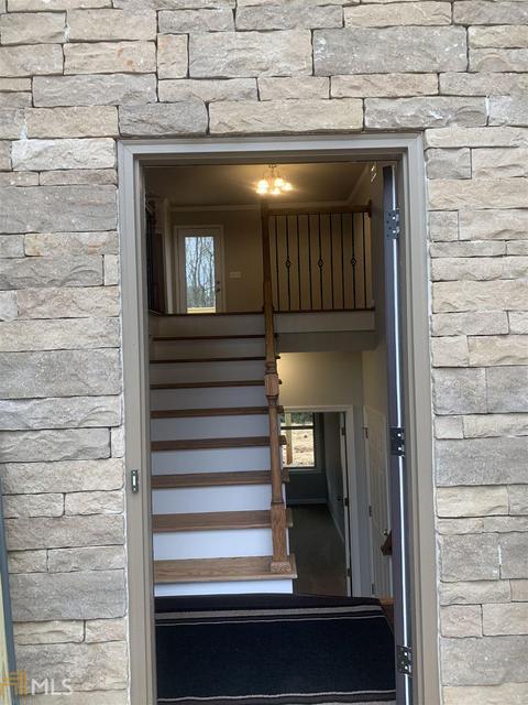 120 Mcarthur St, Commerce, GA 30529 photo 2