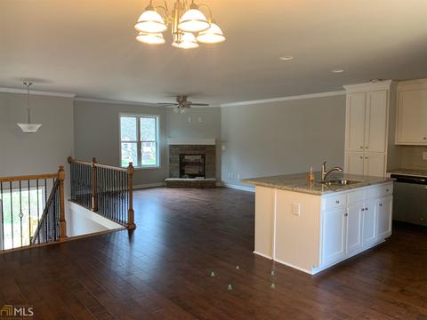 120 Mcarthur St, Commerce, GA 30529 photo 6