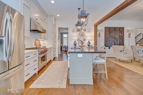 655 E Lake Dr, Gainesville, GA 30506 photo 9
